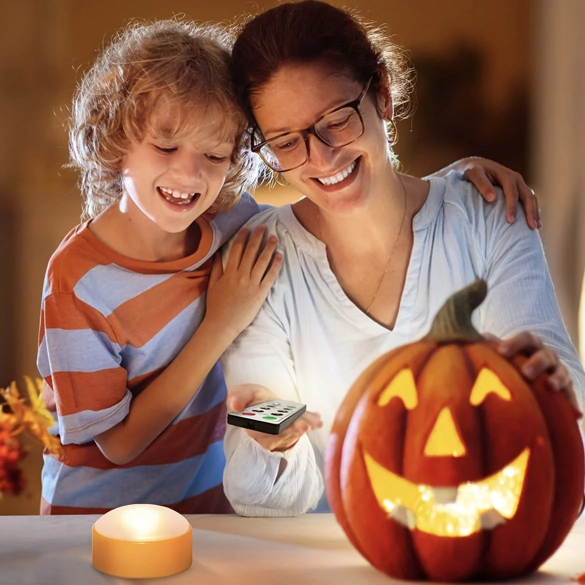 Pumpkin Lights Flameless Flickering LED Remote & Timer