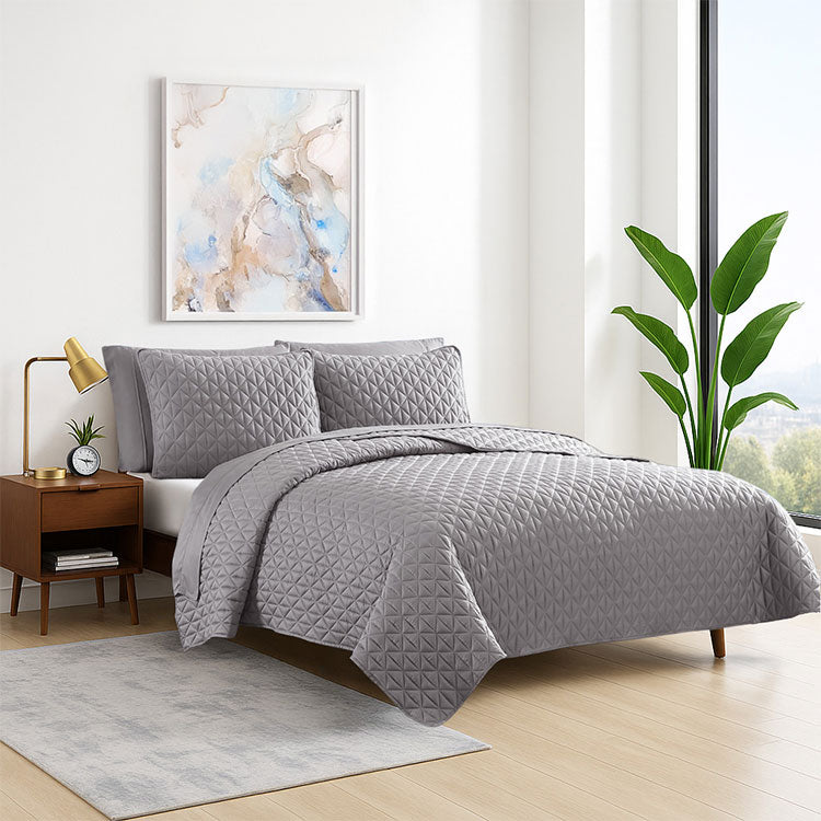 Quilt Diamond Quilted Soft Microfiber & Machine Washable