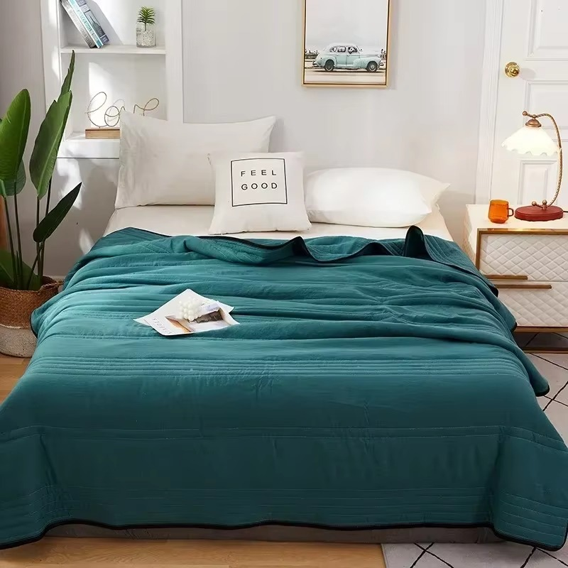 Quilt Lightweight All-Season Breathable