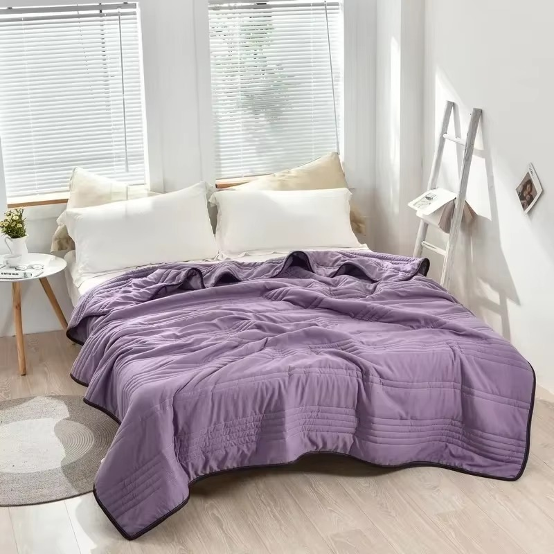 Quilt Lightweight All-Season Breathable