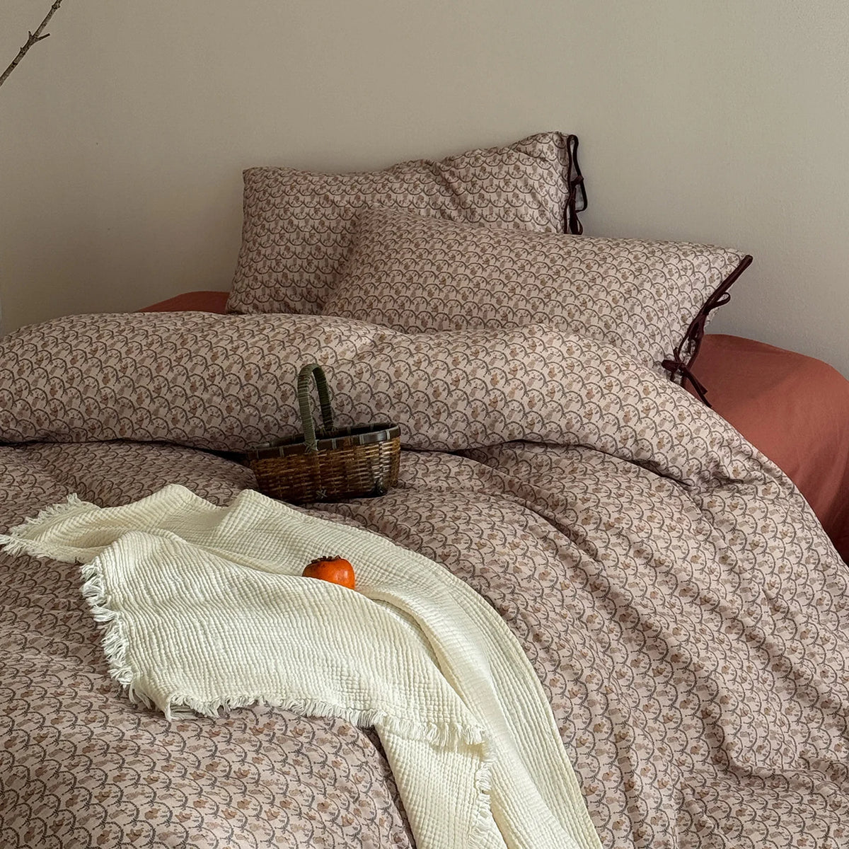Quilted Bedding Set Breathable Cotton & Tie Closure