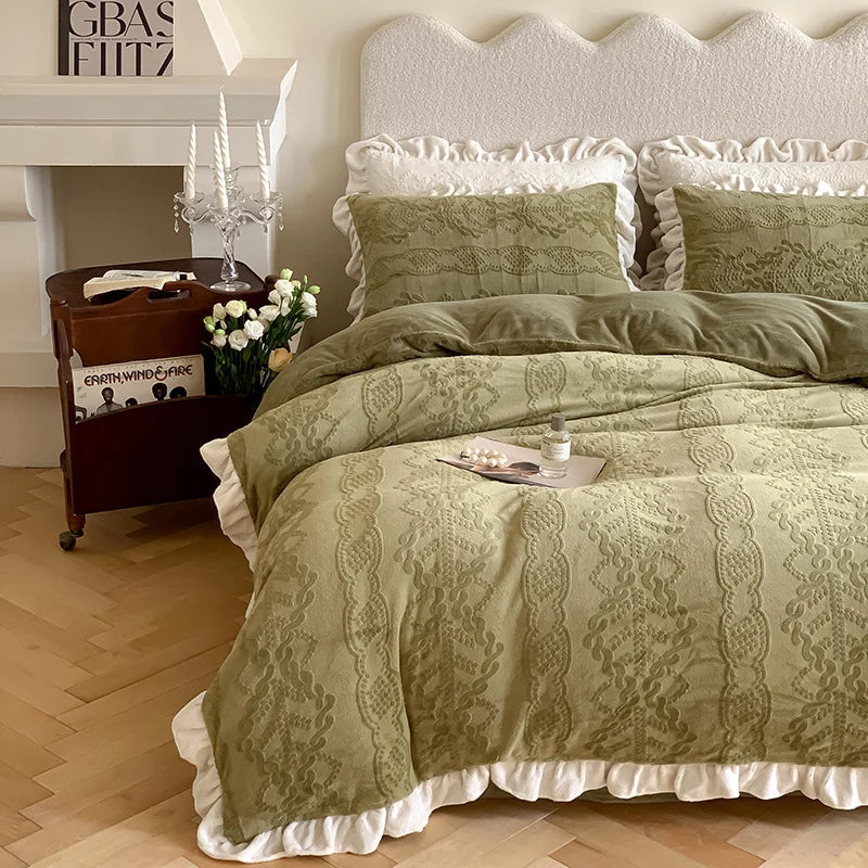 Quilted Bedding Set Breathable Tone-On-Tone Embroidery & Ruffled Hem