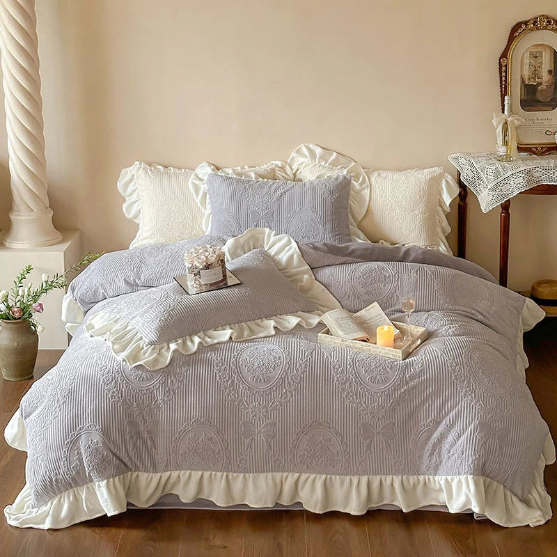 Quilted Bedding Set Jacquard Medallion & Ruffle Accents