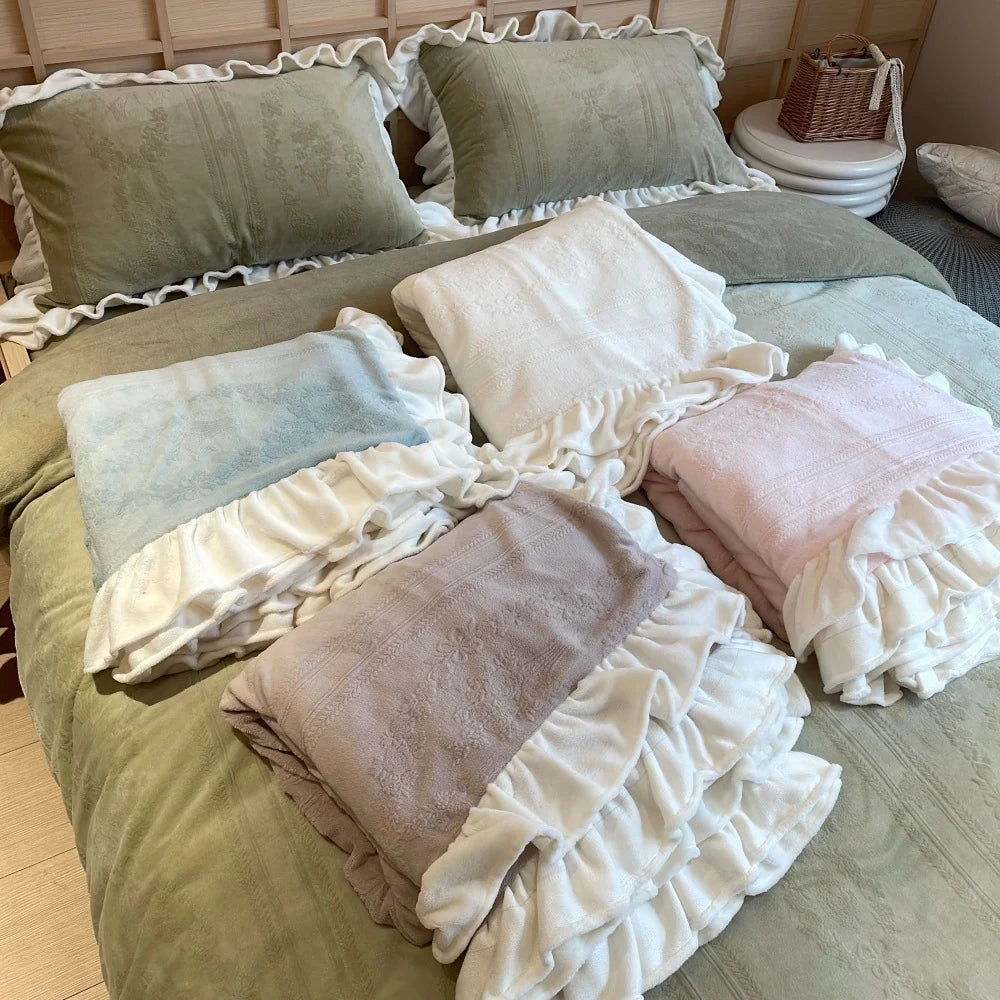 Quilted Bedding Set Medallion Jacquard & Ruffle Trim