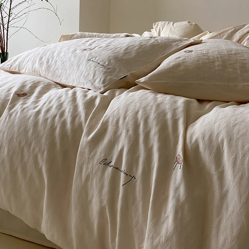 Quilted Bedding Set Organic Cotton & Hand-Embroidered 4-Piece