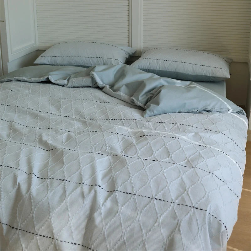 Quilted Bedding Set Reversible Leaf Quilting Satin Back