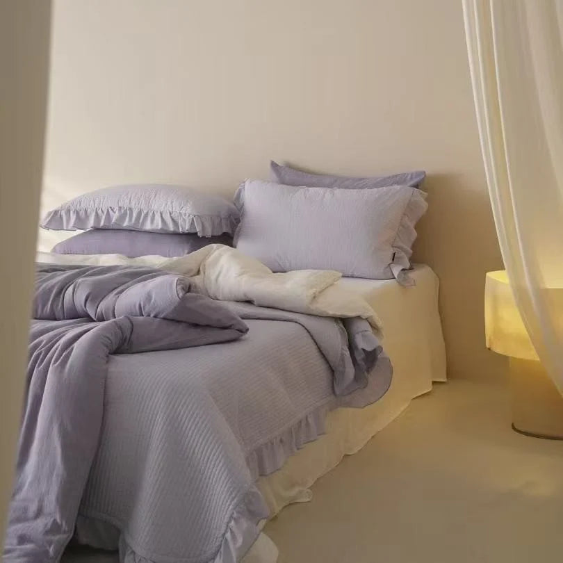 Quilted Bedding Set Stonewashed Cotton Ruffle & Machine Washable