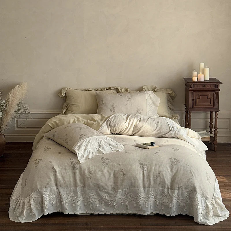 Quilted Bedspread Set Breathable Filling Embroidered Ruffle