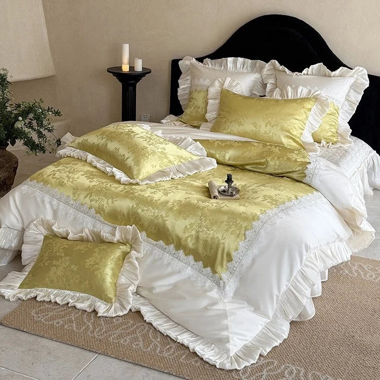 Quilted Bedspread Set Jacquard Satin 4-Piece Ruffle & Lace