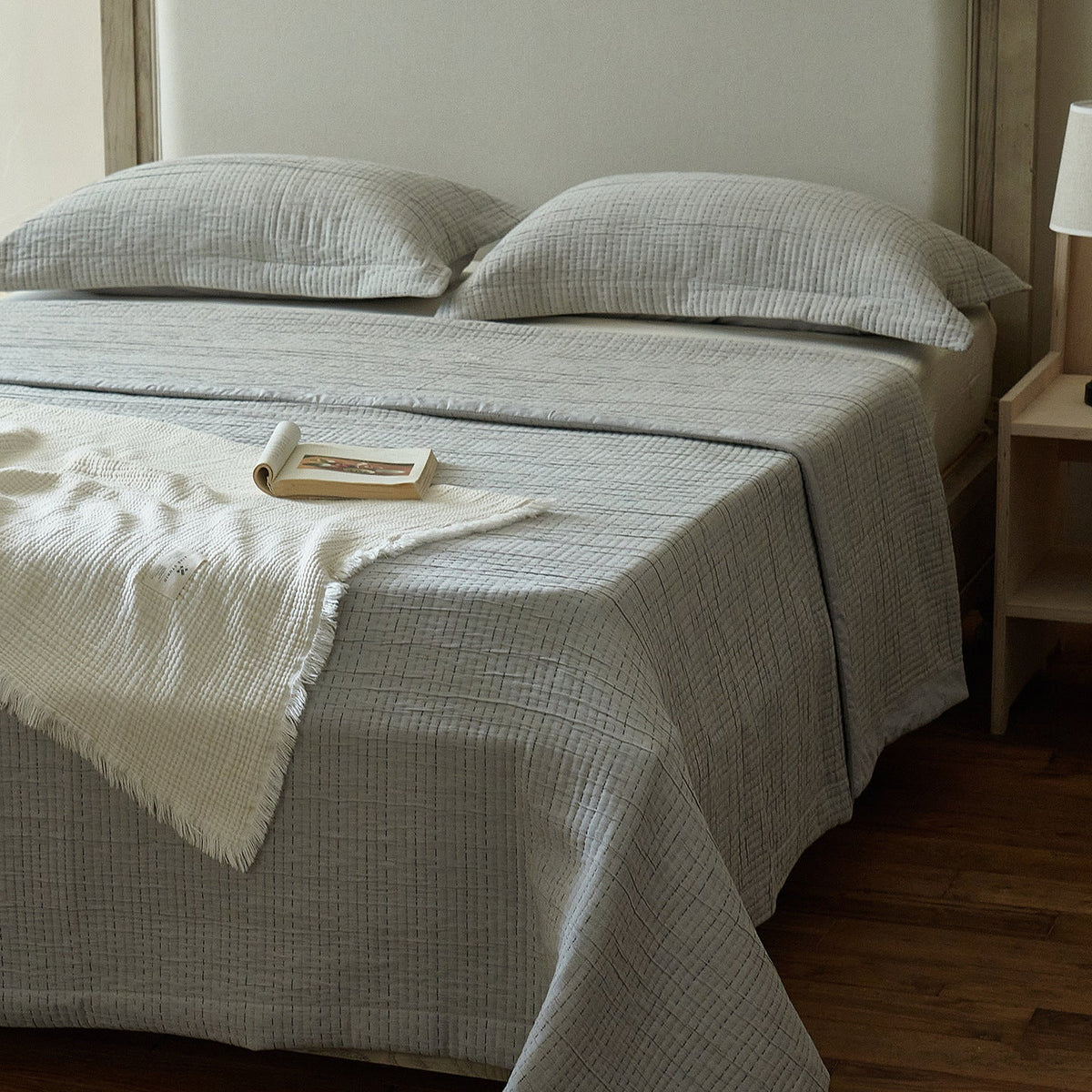 Quilted Cotton Bedspread Set Lightweight 91x94 Inches