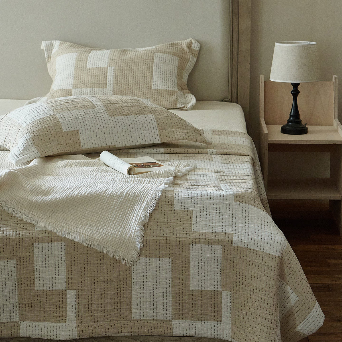 Quilted Cotton Bedspread Set Lightweight 91x94 Inches
