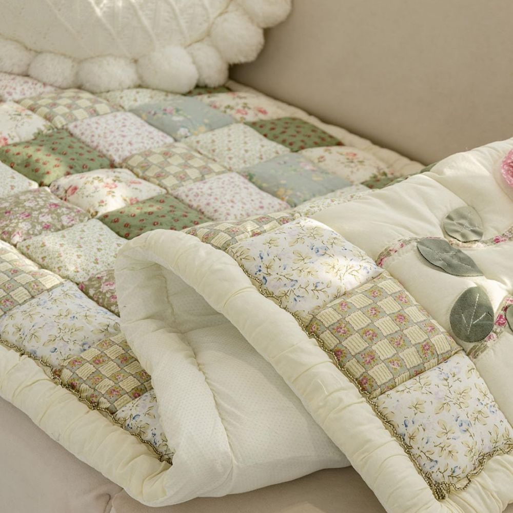 Quilted Floral Microfiber Sofa Cover