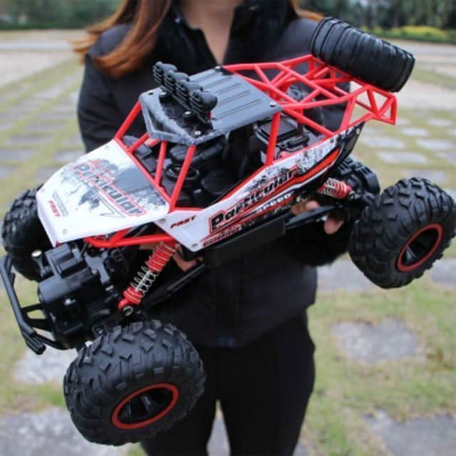 RC Monster Truck 4x4 Shock-Resistant 30 Min Playtime
