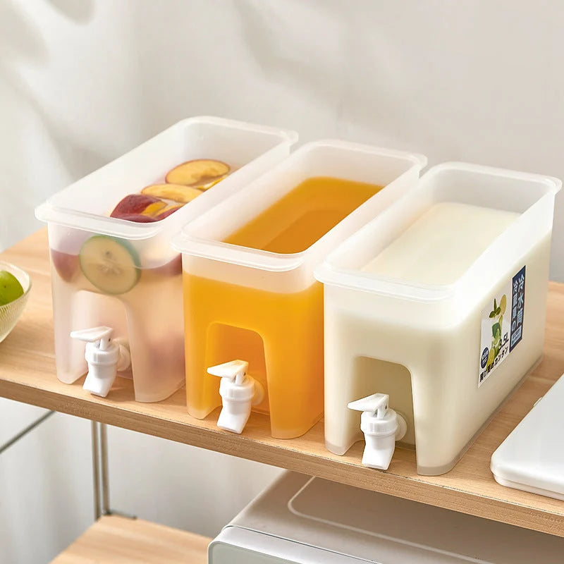 Refrigerator Beverage Dispenser Built-In Faucet Space-Saving 3.5L Capacity