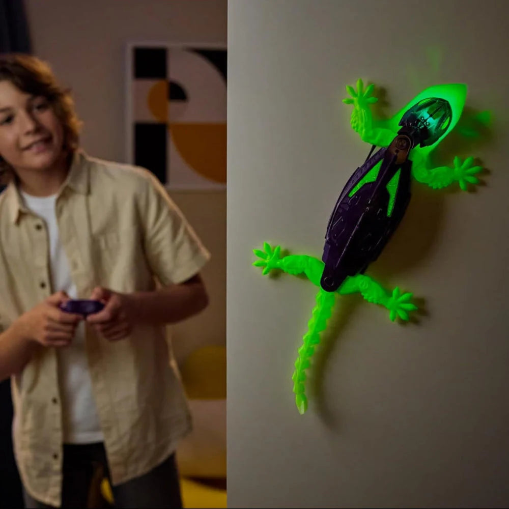 Remote Control Lizard USB Rechargeable Glow-In-The-Dark 25 Ft Range