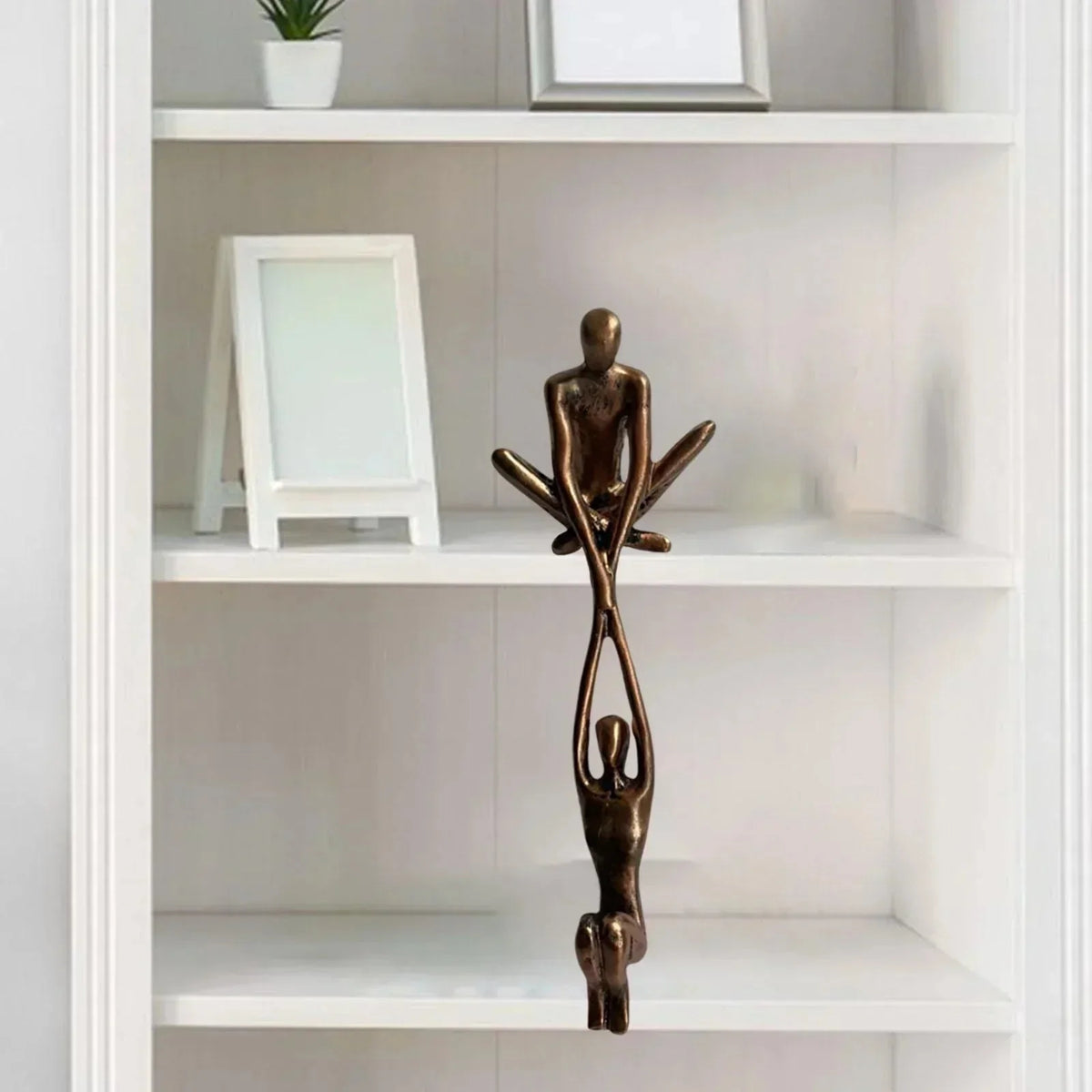 Resin Sculpture Symbolic Love Compact Desk & Shelf Accent
