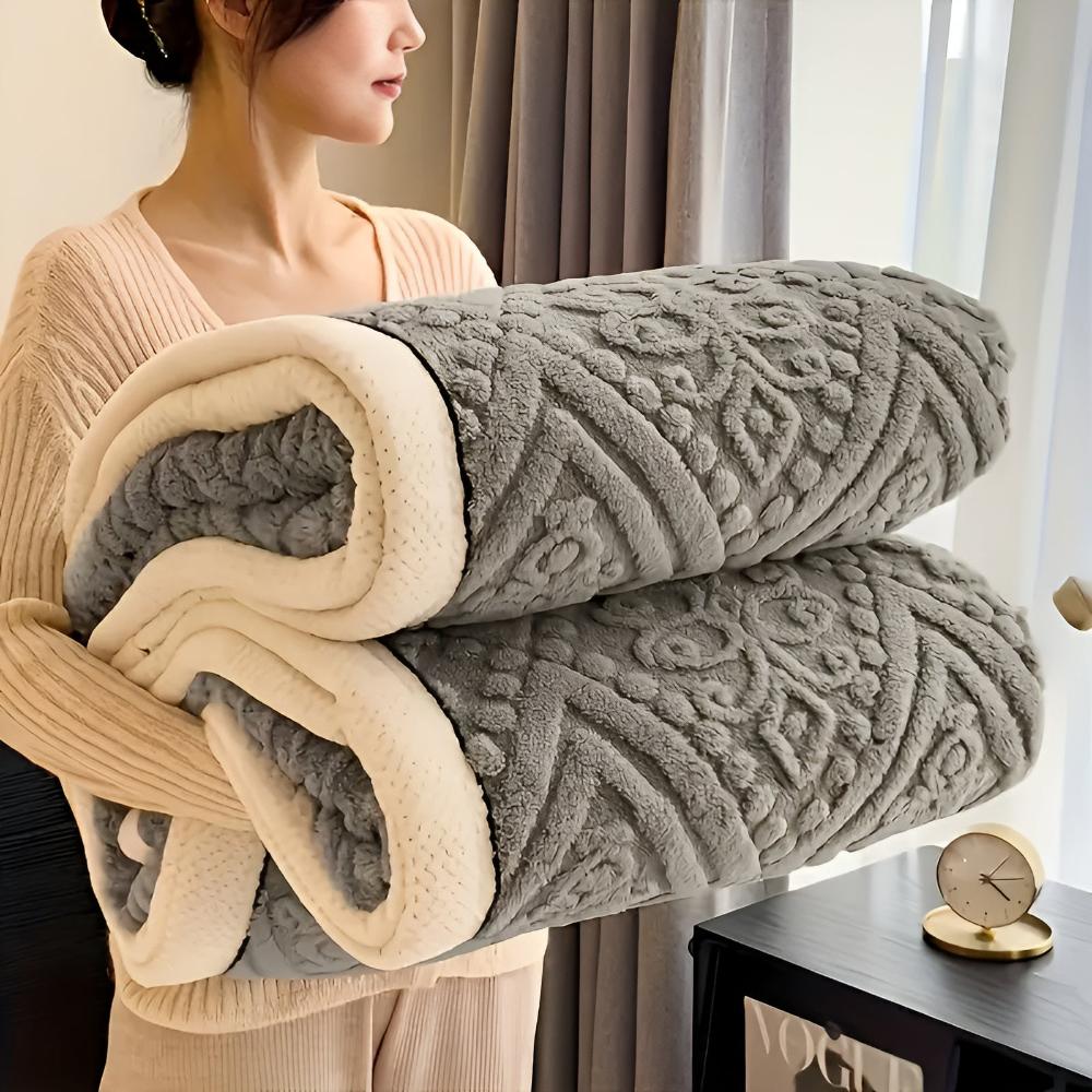 Reversible Carved Velvet Sherpa Blanket (Machine Washable)