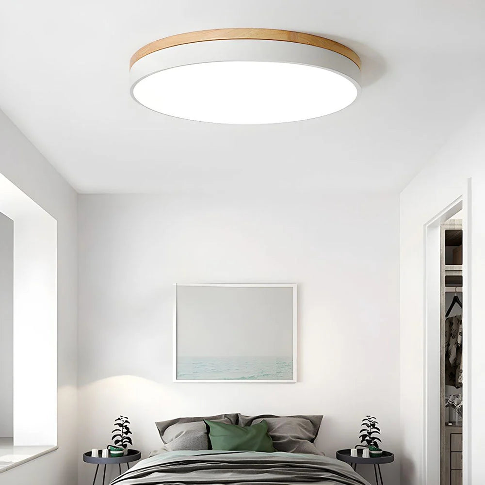 Round Ceiling Lamp Natural Wood Dimmable LED