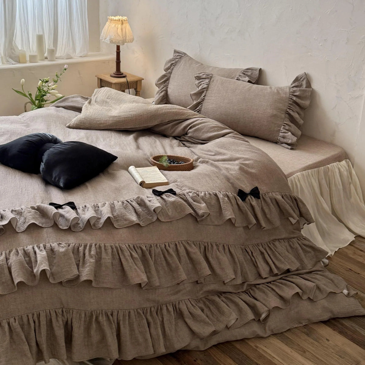Ruffled Bedding Set Linen-Look Cotton Reversible Zip Closure