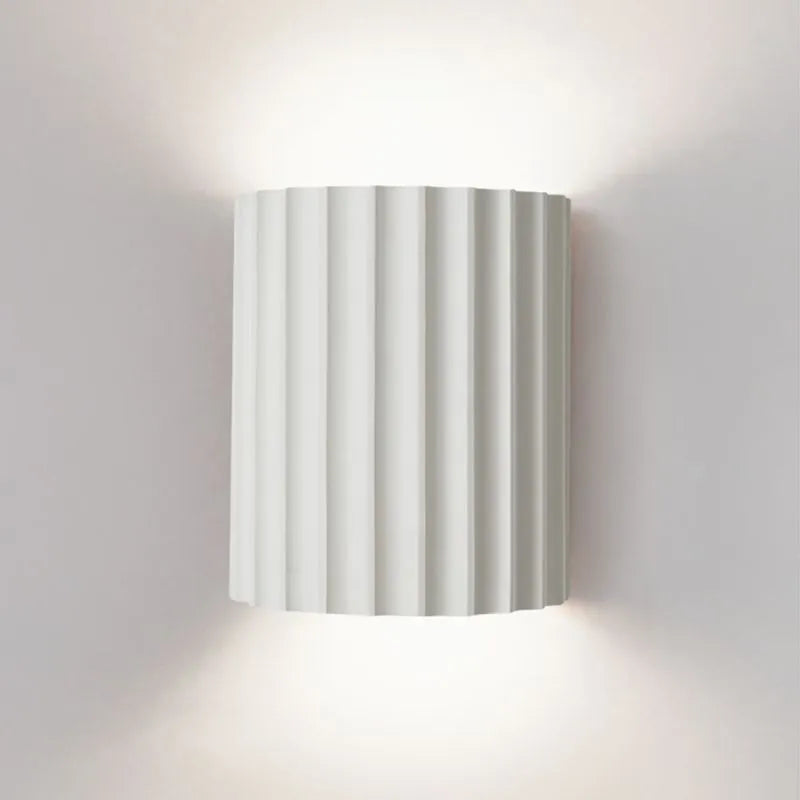 Ruffled Metal & Fabric Wall Sconce (Tricolor Light)