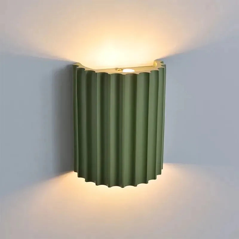 Ruffled Metal & Fabric Wall Sconce (Tricolor Light)