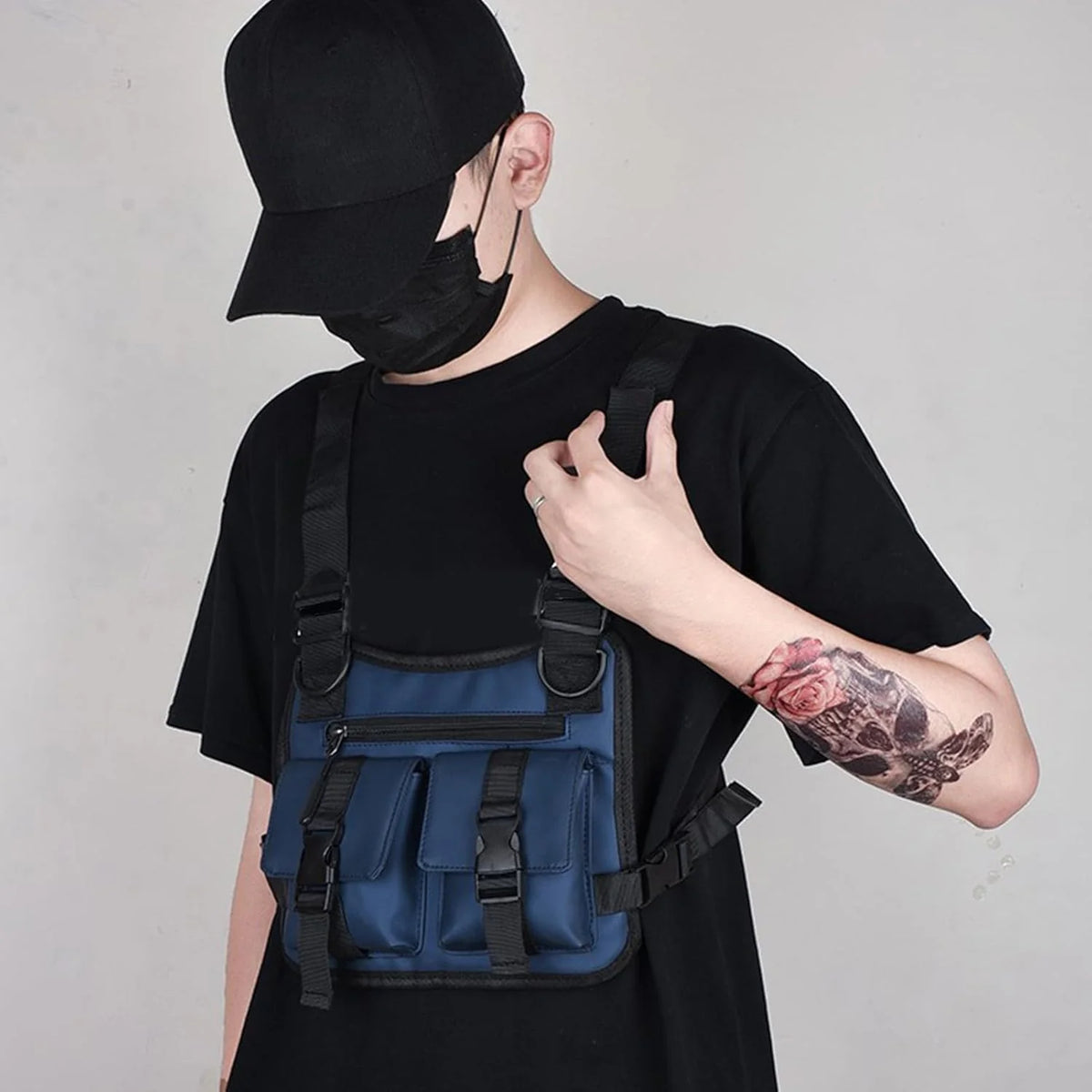 Running Vest Lightweight Multi-Pocket Adjustable Ergonomic Fit