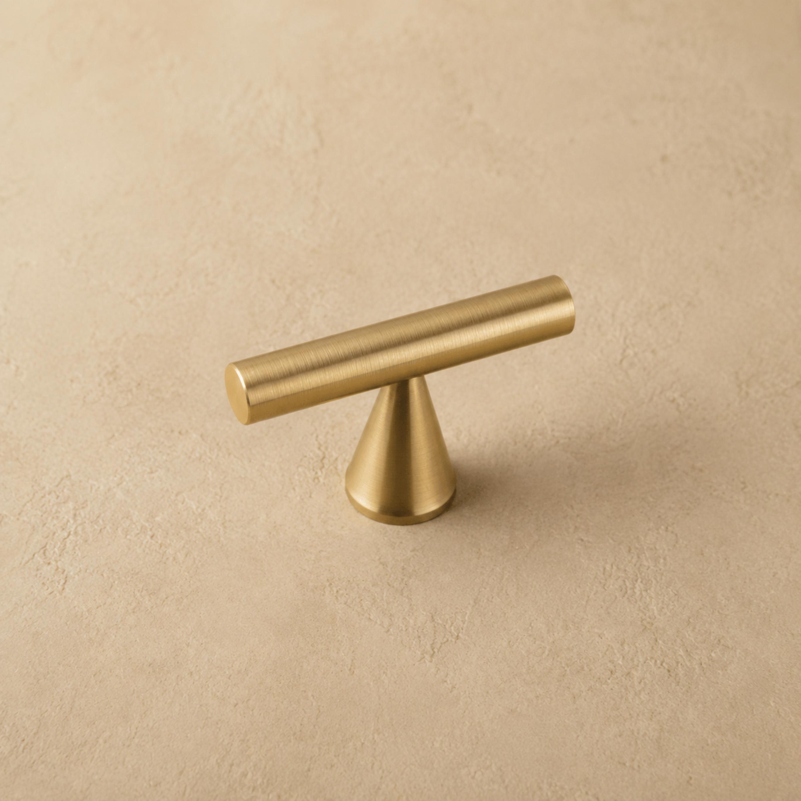 Rust-Resistant Brass Crystal Cabinet Knob & Pull Set