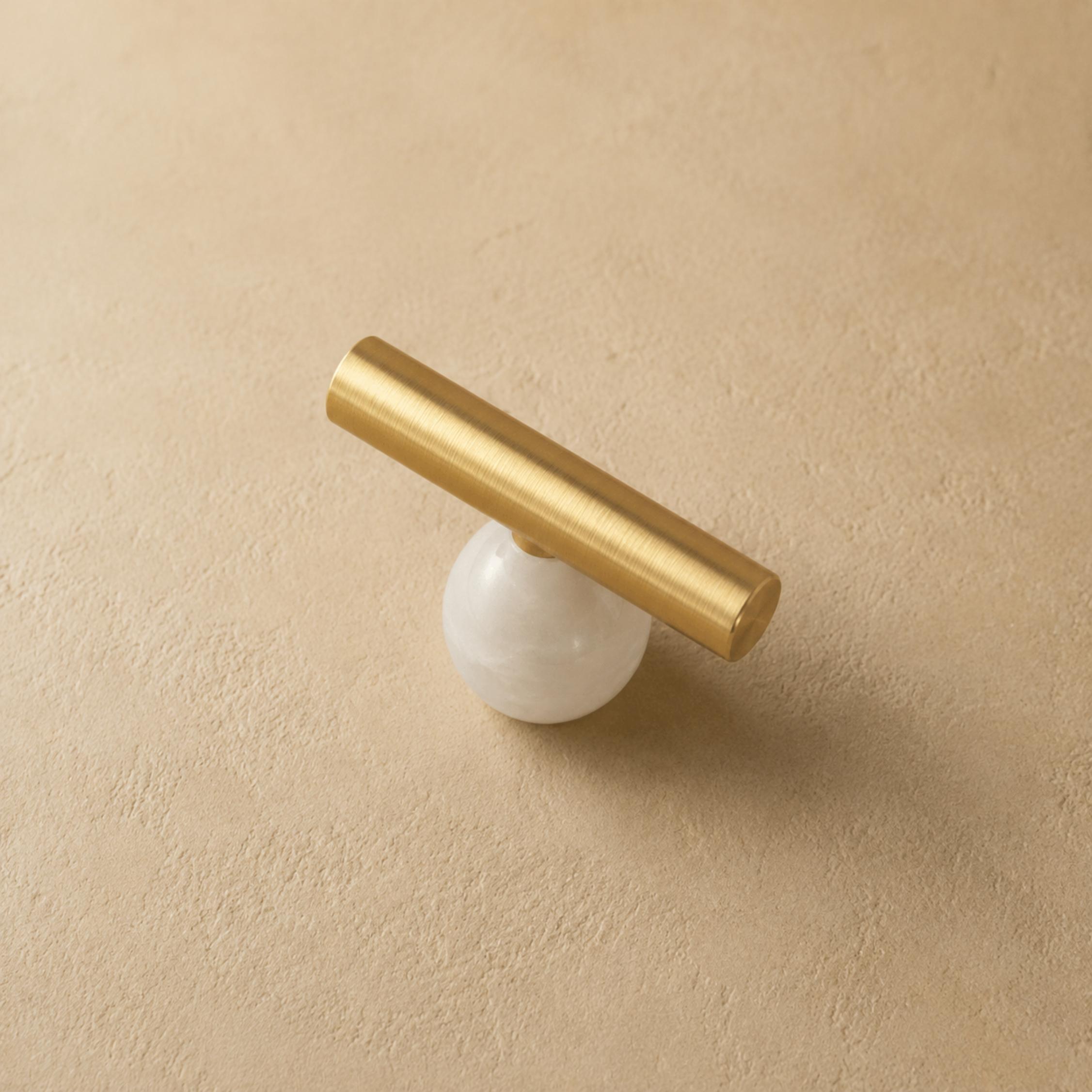 Rust-Resistant Brass Crystal Cabinet Knob & Pull Set