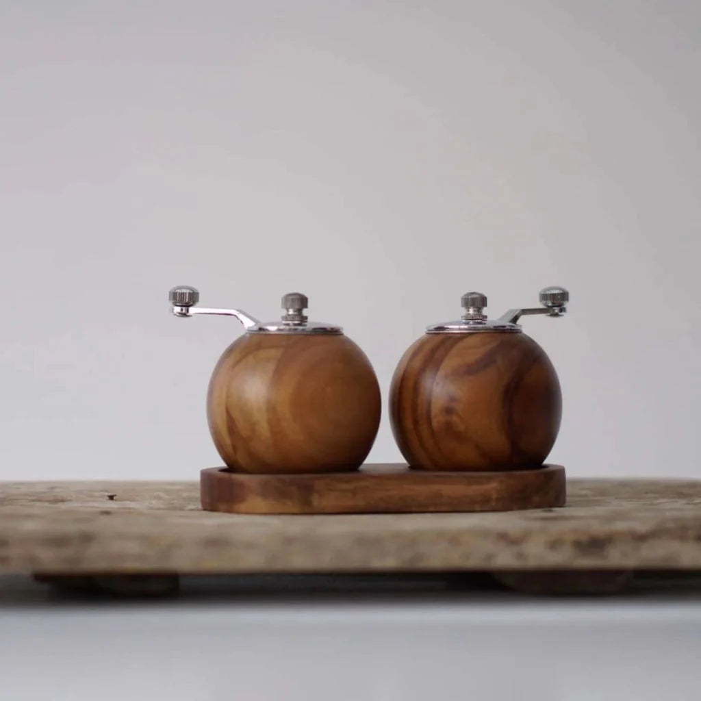Salt & Pepper Grinder Set Scandinavian Wood Manual Stand