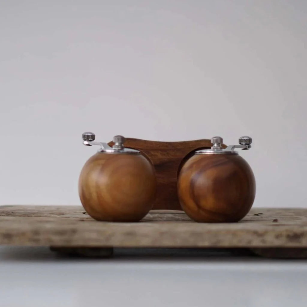 Salt & Pepper Grinder Set Scandinavian Wood Manual Stand