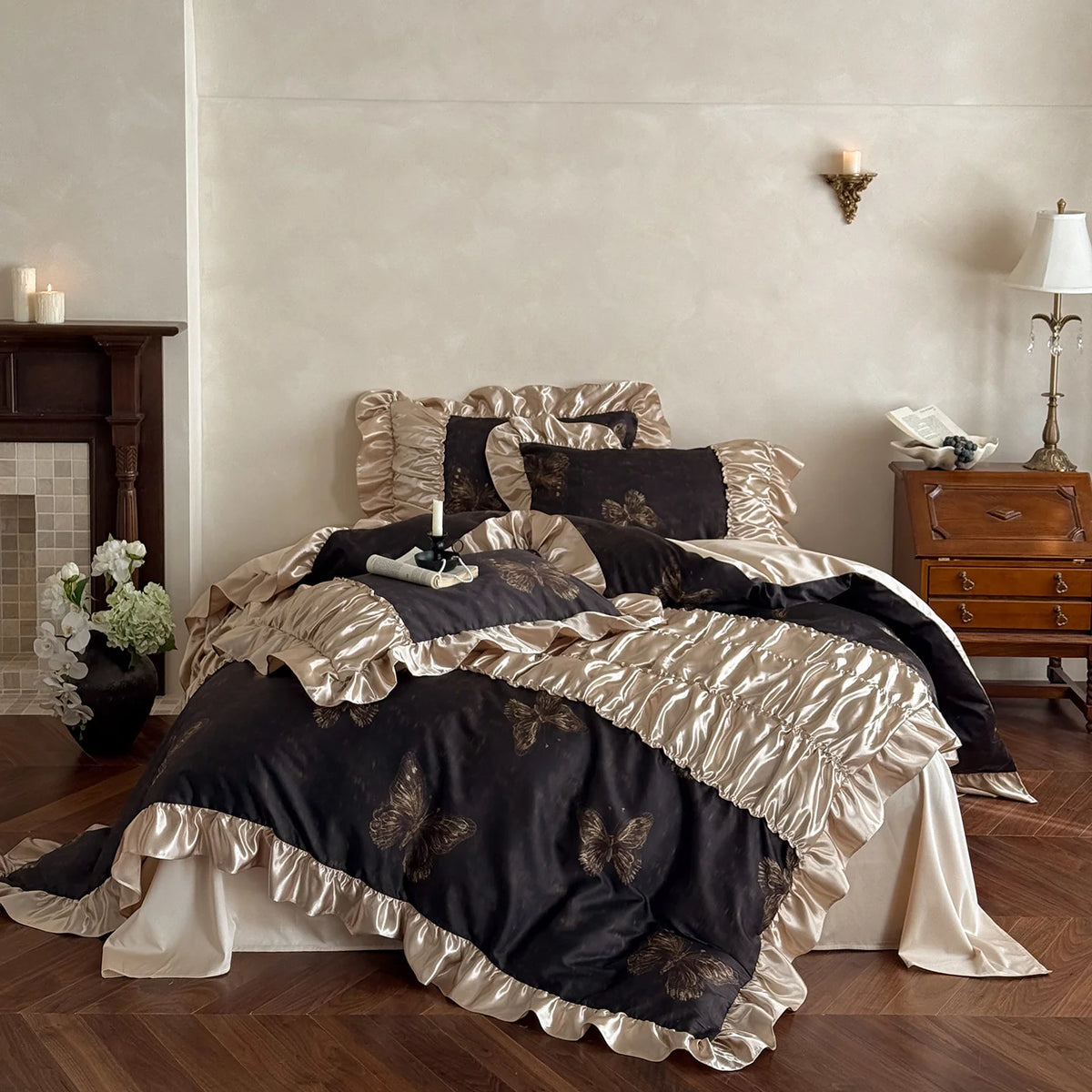 Satin Bedding Set Butterfly Print & Ruffle Trim