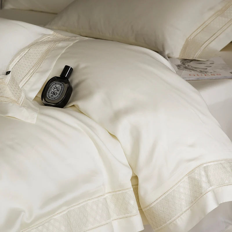 Satin Bedding Set Silky Breathable & Machine Washable