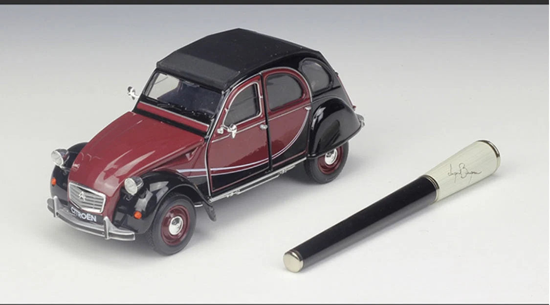 Scale Model Car 1:24 Alloy Authentic Replica
