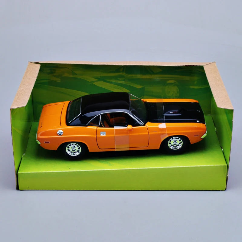 Scale Model Car 1:24 Alloy Interactive Force Control