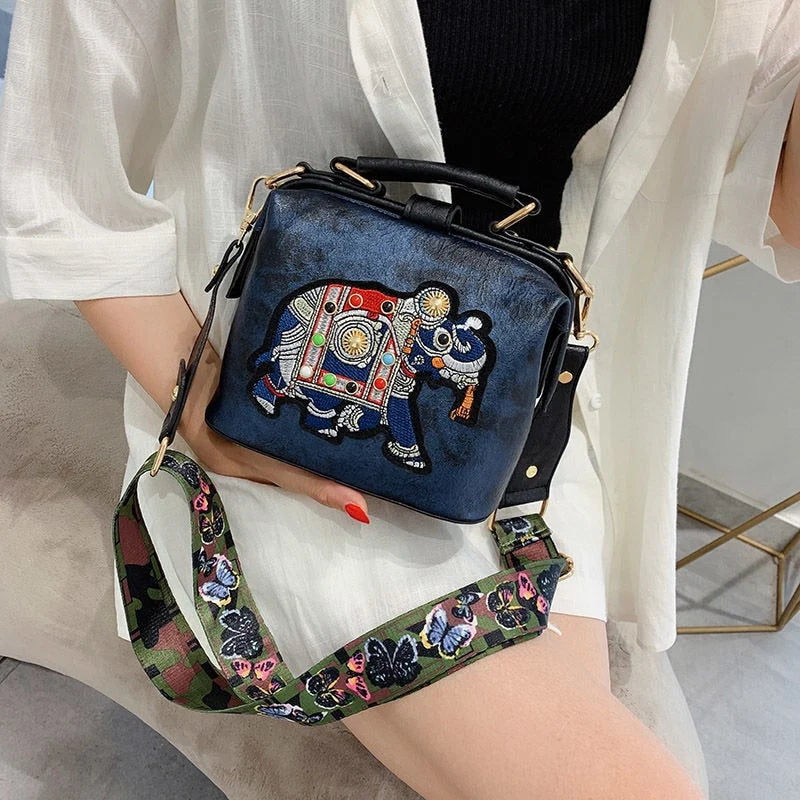 Shoulder Bag Embroidered Mandala PU-Coated Cotton