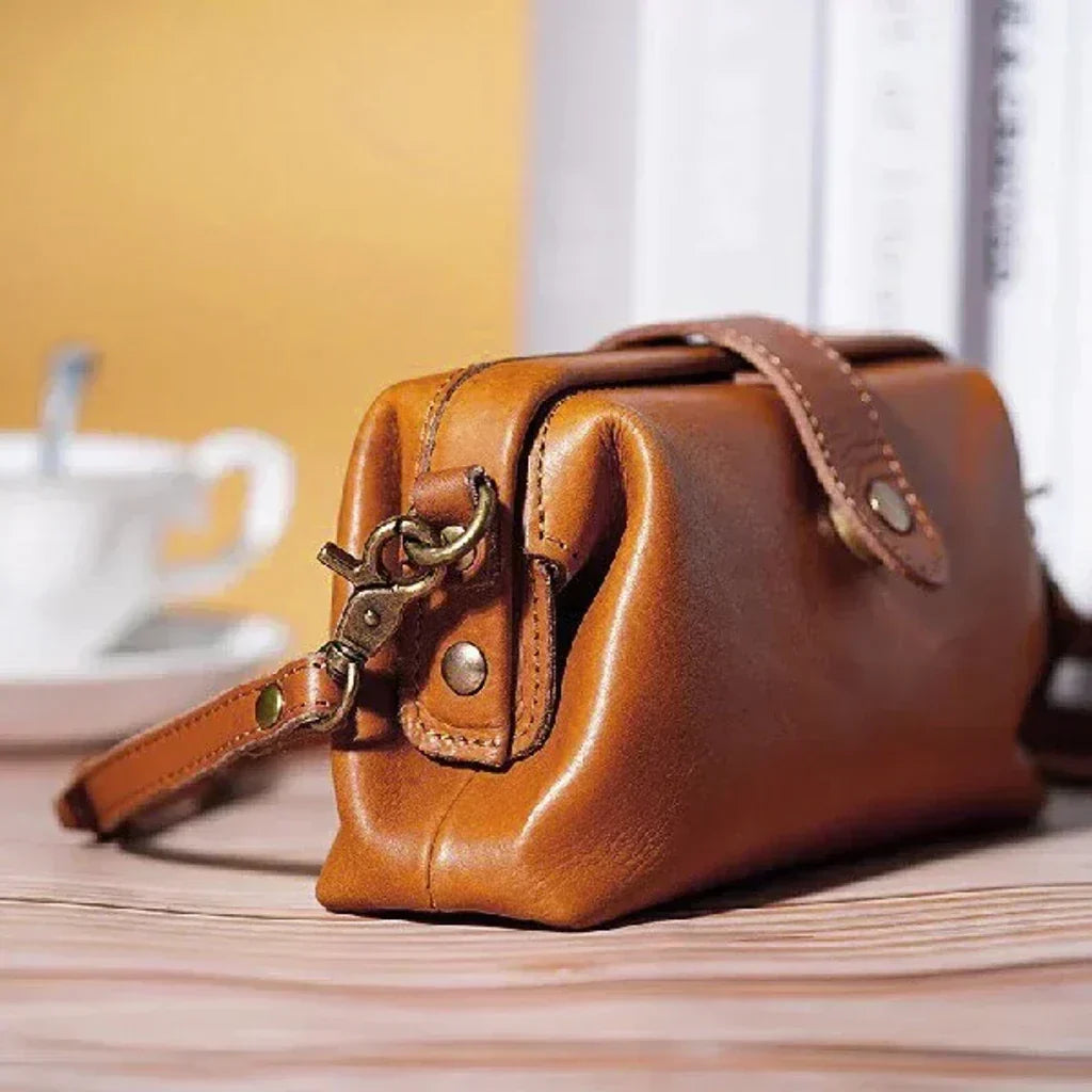 Shoulder Bag Handwoven Leather Adjustable Strap & Spacious Interior