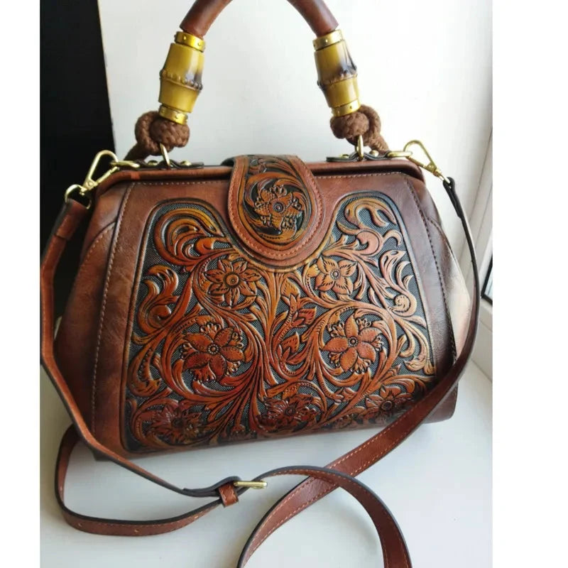 Shoulder Bag Italian Leather Adjustable Strap & Multiple Pockets