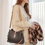 Shoulder Bag Vintage PU Leather & Spacious Interior