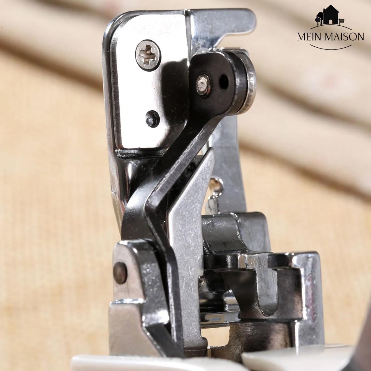 Side-Cutter Sew & Cut Presser Foot (Fits Low-Shank)