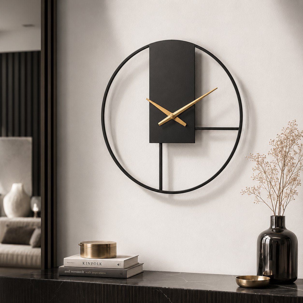 Silent Quartz Matte Black Metal Wall Clock
