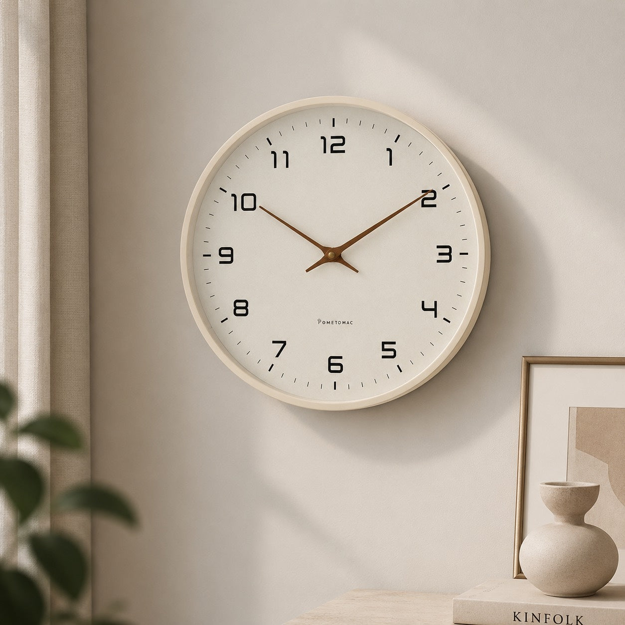 Silent Quartz Minimalist Wall Clock (Two Sizes)