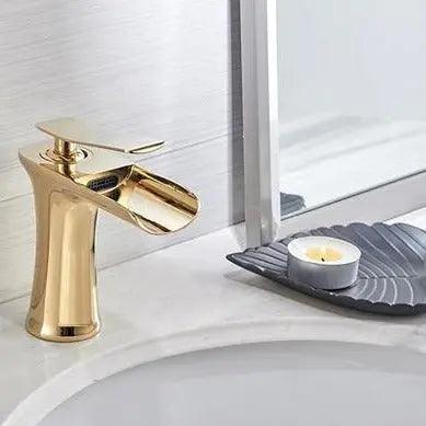 Single-Handle Basin Faucet Waterfall Spout Brass Body