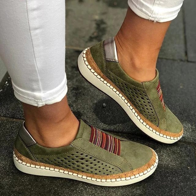 Slip-On Sneakers Breathable Upper & Flat-Bottom Support