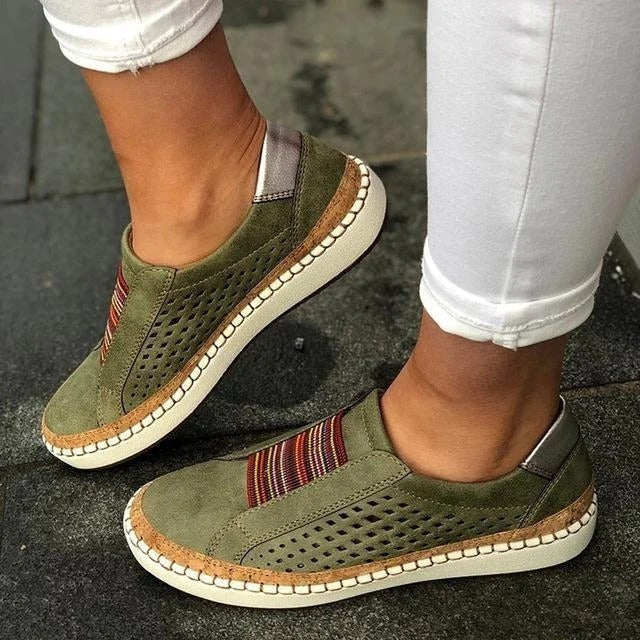 Slip-On Sneakers Breathable Upper & Flat-Bottom Support