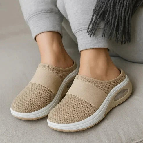 Slippers Ergonomic Molded Footbed Ventilated & Cushioned