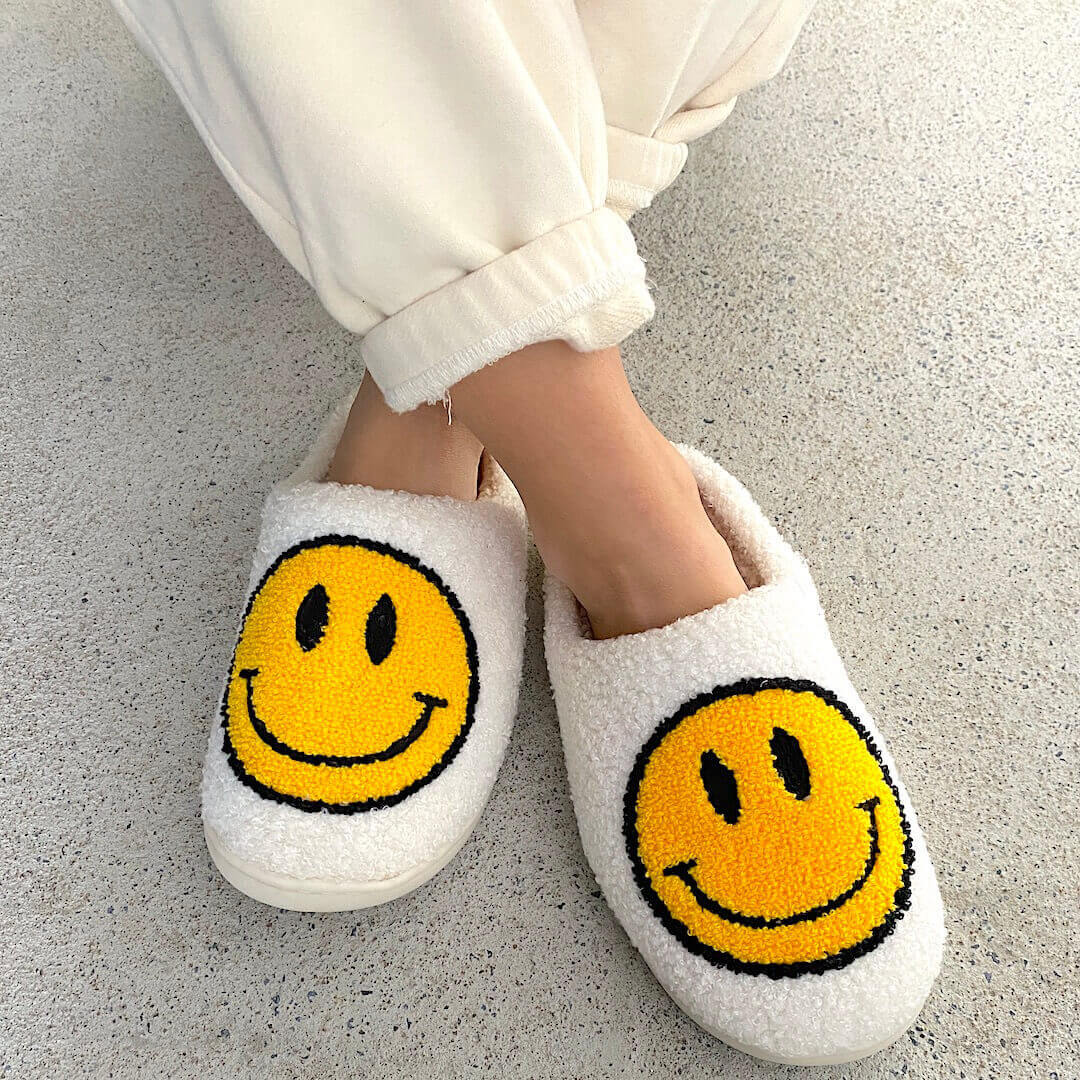 Slippers Smiley Embroidery Plush Lining & Non-Slip Sole