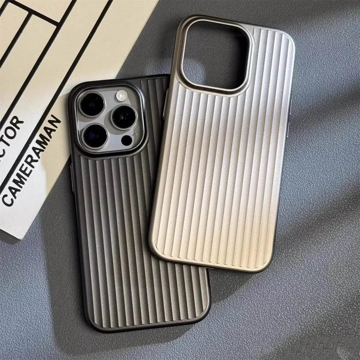 Smartphone Case Military-Grade Drop Protection Ultra-Slim Wireless Charging Compatible
