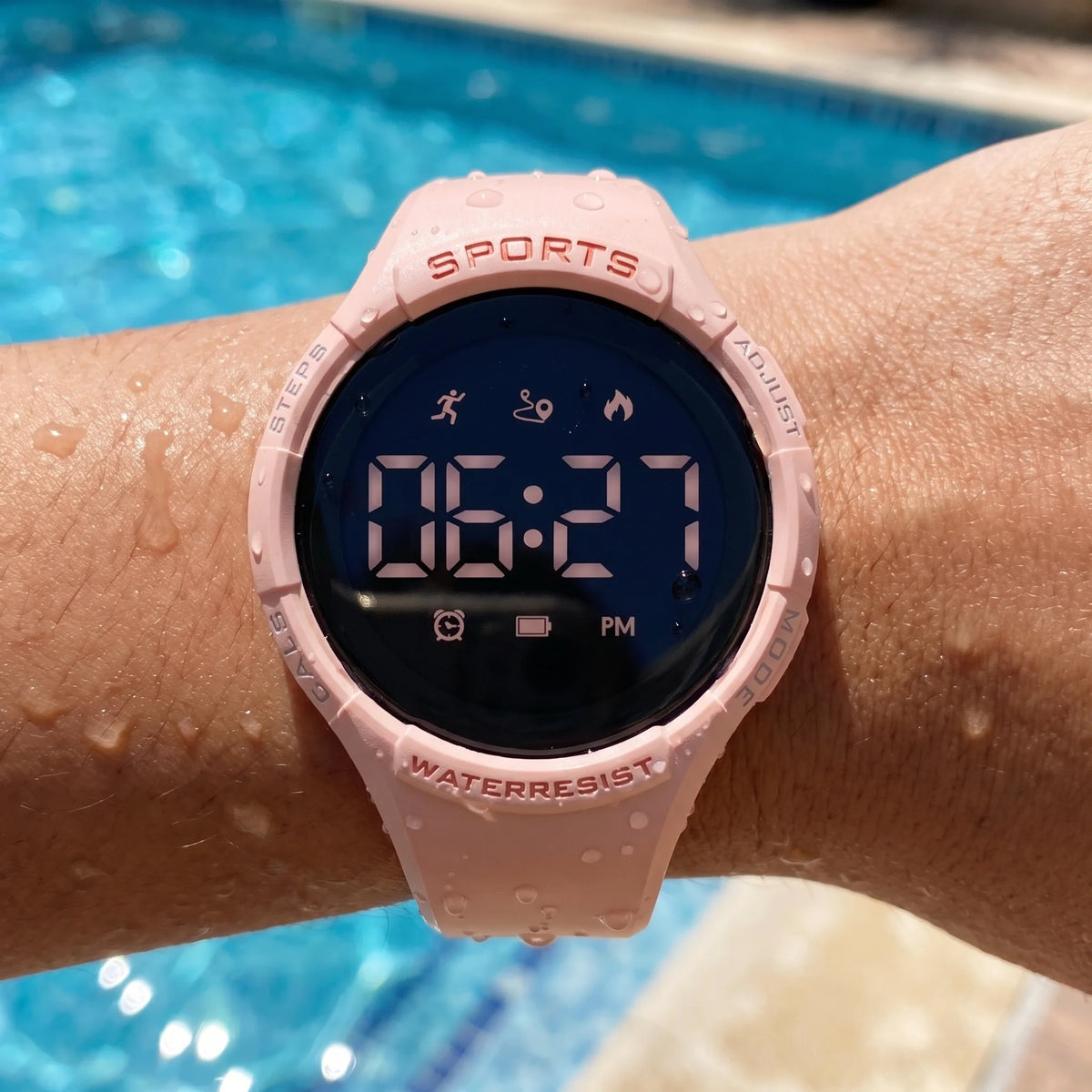 Smartwatch IP68 Waterproof 12 Sport Modes USB-C Charging
