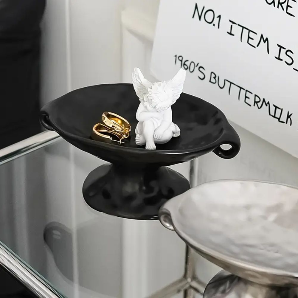 Smooth Ceramic Dual-Handle Oval Catchall Tray
