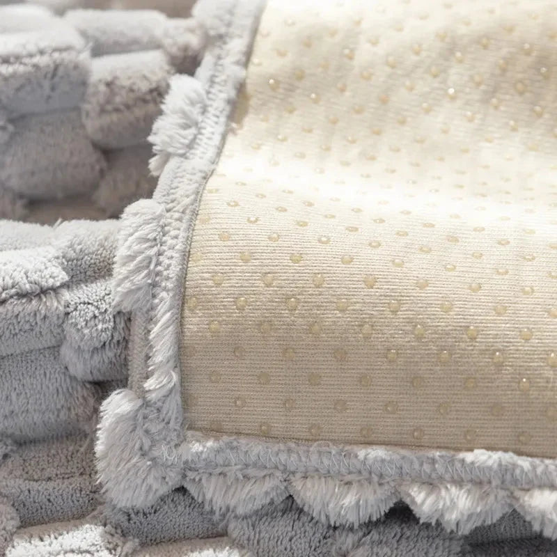 Sofa & Bed Throw Blanket Velvet-Soft Anti-Slip Machine-Washable